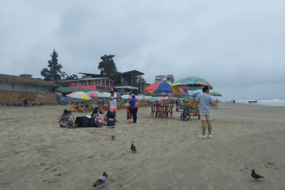 Afluencia. Los turistas llegaron a Salinas, Montañita, Olón y Ayangue.