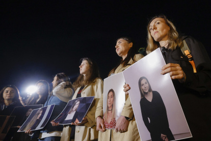 Ucranianos forman parte de un homenaje póstumo a la joven periodista