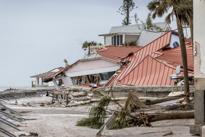 El huracán golpeó la costa de Florida en nivel 5.