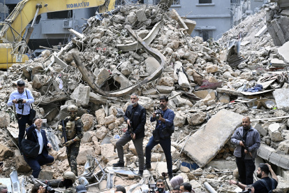 Muertos y daños materiales en aldeas de Beirut.