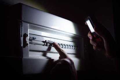 Apagones en Ecuador se producen en todas las provincias menos en Galápagos.