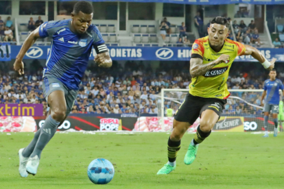 Emelec recibió en el Capwell a Barcelona en la primera fase de LigaPro