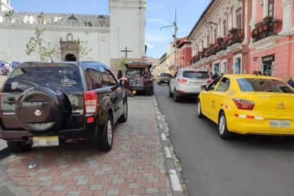 La congestiónn vial en las principales calles de la urbe reducen en 20% a través de la aplicación del Pico y placa.