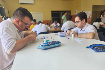 Los chicos aprende diferentes actividades para poder desarrollar esa gran capacidad intelectual que tienen