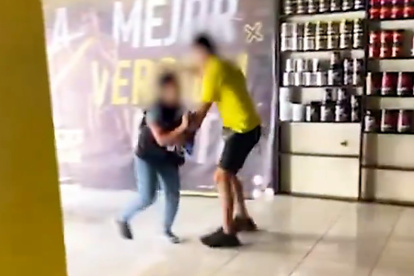 Operativo. La trabajadora de Arcsa fue agredida por un ciudadano.