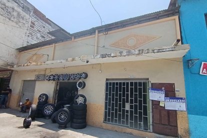 La Dirección de Justicia y Vigilancia del Municipio de Guayaquil realizó un operativo de control dirigido a recicladoras ubicadas en el centro de la urbe.