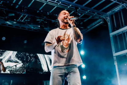 J Balvin se subió al escenario en la Semana de la Música Latina de Billboard 2024.