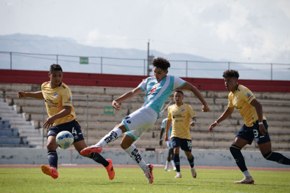 Juan Almagro marcó en el empate de Universidad Católica ante Cumbayá.