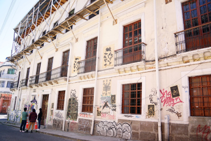 Situación. Vecinos indican que el estado de la casa es preocupante.