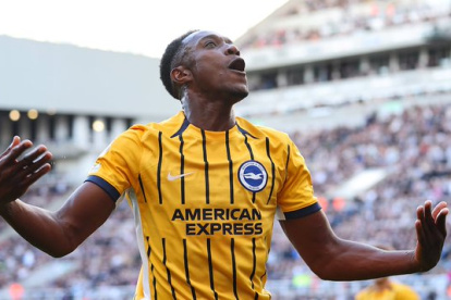 Danny Welbeck marcó el único tanto del triunfo de Brighton.