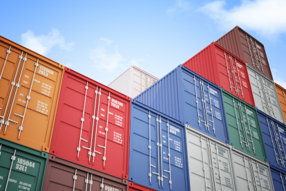 Referencial. Cargas en el puerto.