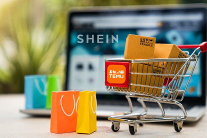 Shein y Temu son plataformas digitales que compiten por ganar mayores clientes en Ecuador.