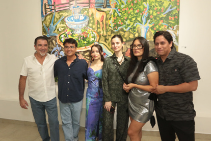 Chiqui Castro, Josué Rodríguez, Judith Peris Gatell, Doménica Borges, Marcela Silvestre y Ray Medina.