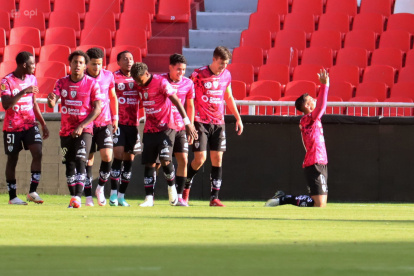 Independiente del Valle venció a Universidad Católica con gol de Michael Hoyos