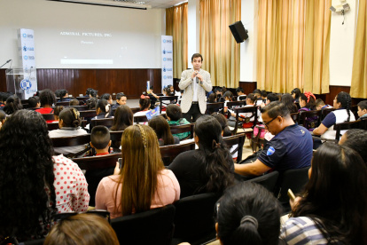 Presentación. Carlos Cordovez gestionará la propuesta audiovisual y la expresión corporal del participante