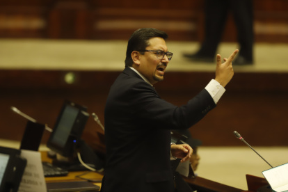 Leonardo Berrezueta, asambleísta en su derecho a la réplica