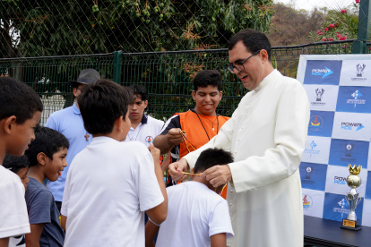 En la categoría Junior, la parroquia Jesucristo Pan de Vida se llevó el trofeo