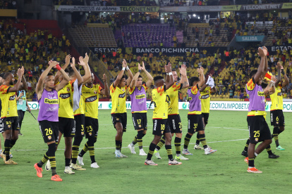 Barcelona y Delfín jugarán en el estadio Monumental.