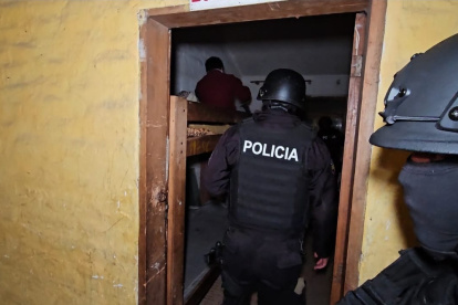 Durante el allanamiento realizado a la sede de la Jatarishun.