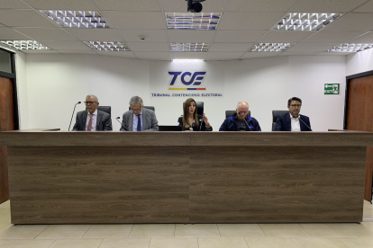 Proceso. El pleno del TCE sesionó este 25 de octubre y determinó negar el recurso de apelación presentado por Construye.