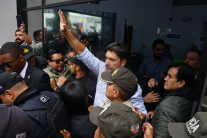 Jan Topic encabezó un plan el pasado martes 29 de octubre del 2024 en los exteriores del TCE.