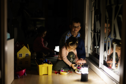 Referencial. Los apagones seguirán durante el feriado por las fiestas de independencia de la Atenas del Ecuador.