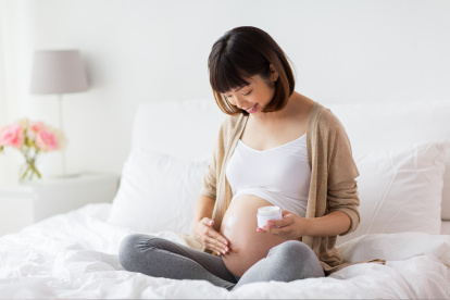 Es importante llevar un cuidado de la piel adecuado y más aún cuando se encuentra a la espera de un bebé