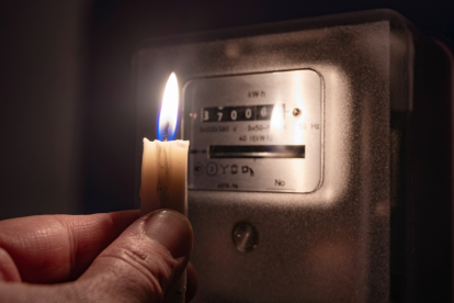 Cuenca enfrenta una semana más con cortes de energía.