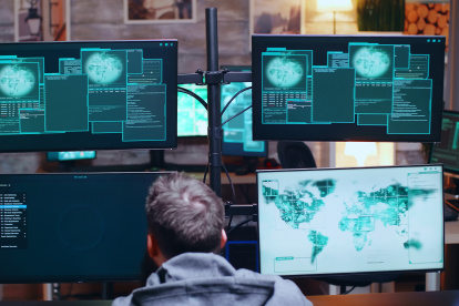 Virus y antivirus informáticos ‘en guerra’ contra estafas cibernéticas.