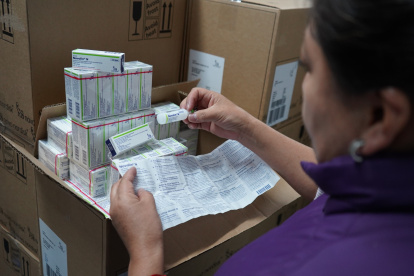 Insumos. En 2023, el MSP compró 795.661 dosis a $ 2,93 cada una. El IESS prevé pagar $ 20,79 por dosis.