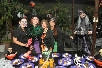 Frecia Plaza, Angela Andrade, Elba Alvarez y Martha Bayas