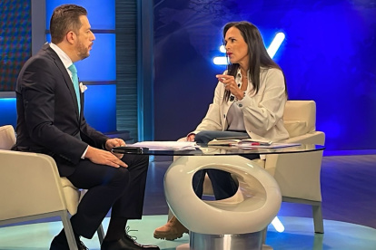 Hecho. La ministra Manzano aseguró que se continuará con los horarios de cortes de periodos de una semana.