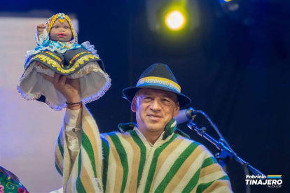 La entrega  de laBaltazara, una tradición familiar, en las fiesta de la Mama Negra, en Latacunga.