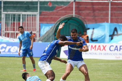 Emelec no pudo ante Macará en Ambato