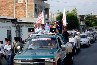 Imagen referencial para graficar este artículo relacionado con políticos.