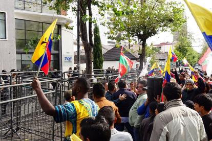 Jornada. Un plantón se registró en los exteriores del Tribunal Contencioso Electoral.