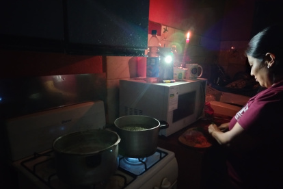 Los cortes de luz en Ecuador serán de hasta 12 horas este 11 y 12 de noviembre.