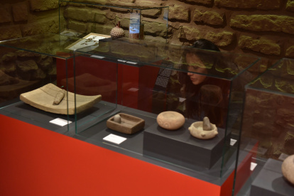 La muestra ‘Sabor y saber’ recoge un 20% de piezas andinas, 10 % Amazonía y 70% costeñas. 156 piezas arqueológicas, 11 textos históricos y 20 muestras botánicas conforman la exposición.