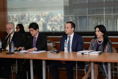 Cargos. John Pólit (centro) está procesado por la Justicia de EE.UU. por conspiración para lavado de activos.