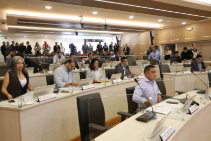 El Concejo Metropolitano aprobó la ordenanza que regula el cobro de una tasa del peaje.