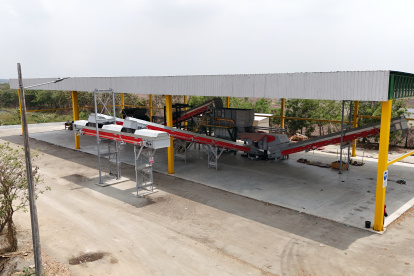 Esta estación, ubicada a las afueras de la cabecera cantonal, extenderá la vida útil del relleno sanitario hasta 40 años más.