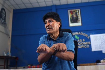 El expresidente Evo Morales (2006-2019) hablando durante el quinto día de huelga de hambre iniciada por el exmandatario en Lauca Ñ (Bolivia).