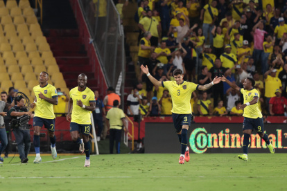 La Tricolor superó sin problemas a Bolivia en el Monumental.