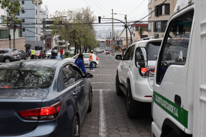 El tráfico en la capital se reduce en un 20% con la aplicación del Pico y Placa, señala la AMT.