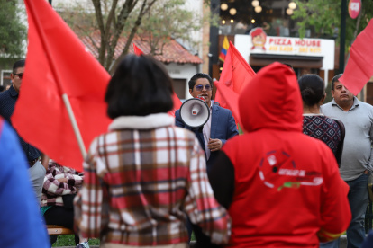 Concentración. Según lo anunciado, se espera que el punto final de la concentración sea en la Gobernación de Azuay.