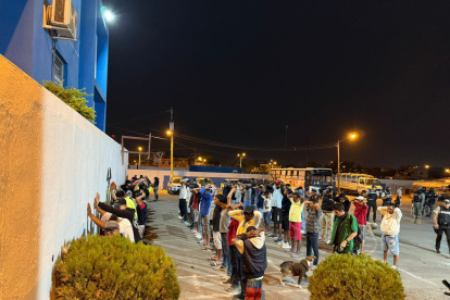 El toque de queda está vigente en 19 localidades del país, desde el pasado 3 de octubre.