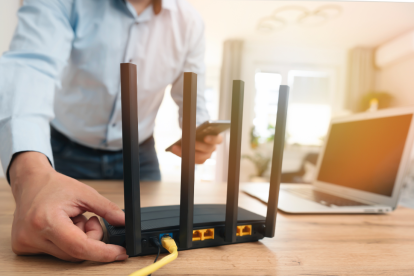 Hay opciones para minimizar los efectos de los apagones y mantener el internet móvil operativo.