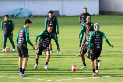 La selección boliviana quedó lista para recibir a su similar de Paraguay.