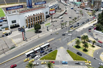 Las unidades de la Ecovía se desviarán por donde circulan los vehículos livianos.