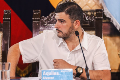 El Municipio de Guayaquil, liderado por Aquiles Álvarez, señaló que la funcionaria del Ministerio de Ambiente nunca se identificó con credenciales.